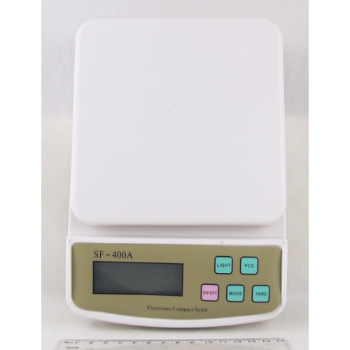 Весы кухонные 7кг / 1г SF-400A