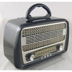 M-D1902BT 4 band (FM/AM/SW) USB, SD встроен. аккум. ретро сетев./2R20
