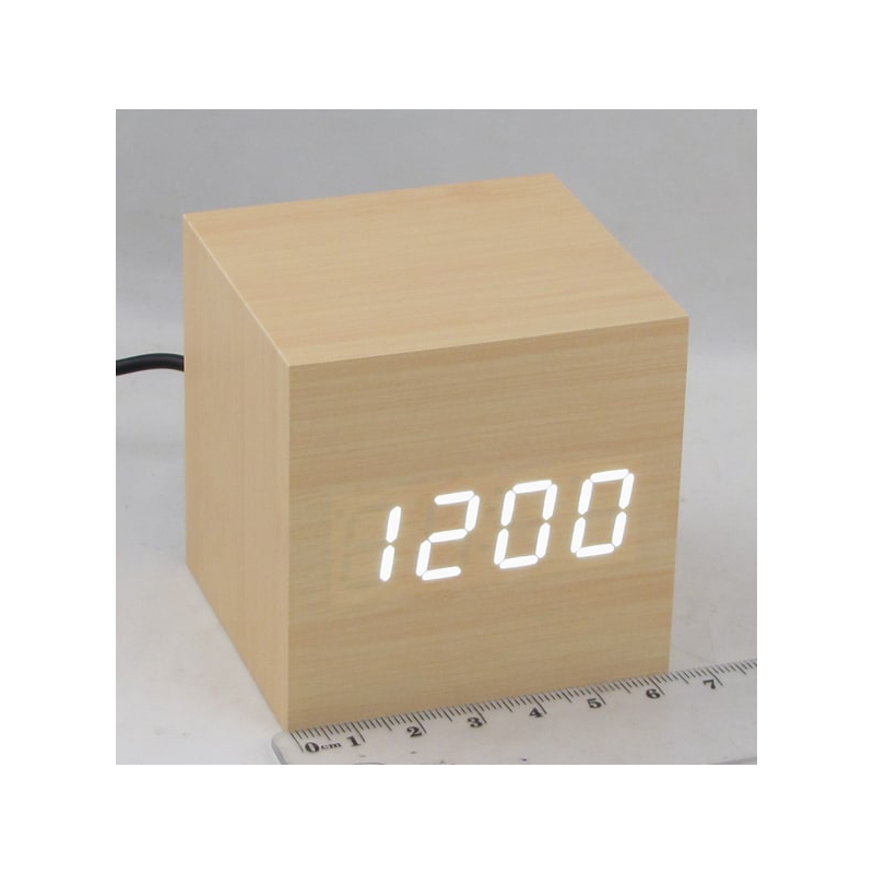 Часы-будильник электронные VST-869-6 (белые циф.) дерев. ??