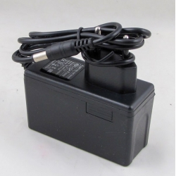 Блок питания (22V 0,5A) LP-127 штекер 5,5*2,1 (для пылесосов BOSCH)