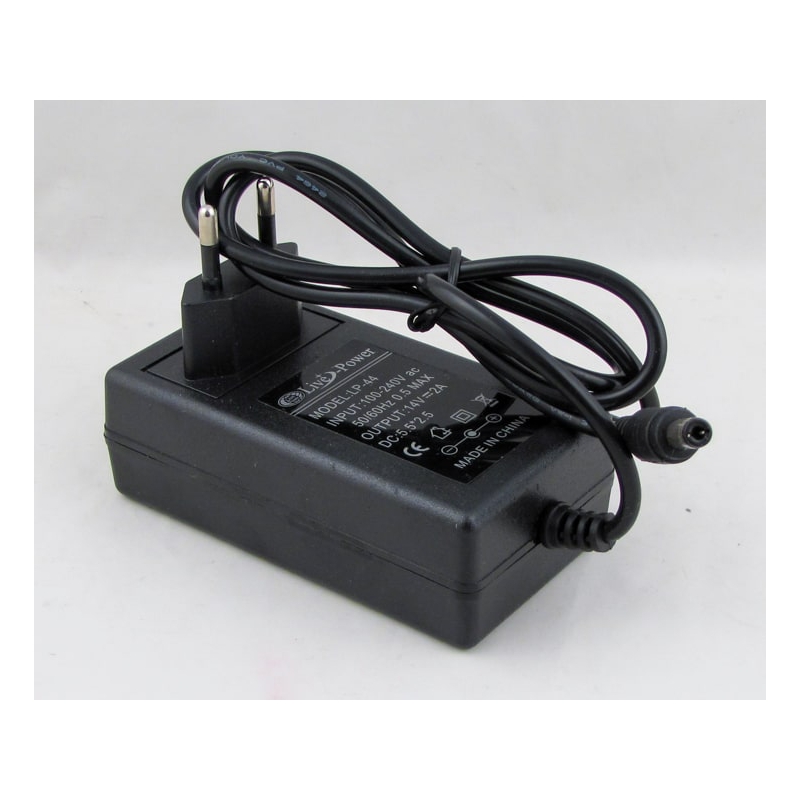 Блок питания (14V 2A) LP-44 средний