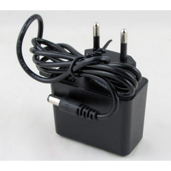 Блок питания (12V 1,5A) SP-73 толст. шт. (5,5*2,5) 